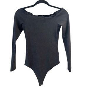 Abercrombie & Fitch Excellent Condition Off-The-Shoulder Bodysuit